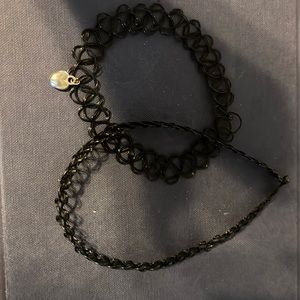 Hot Topic Chokers